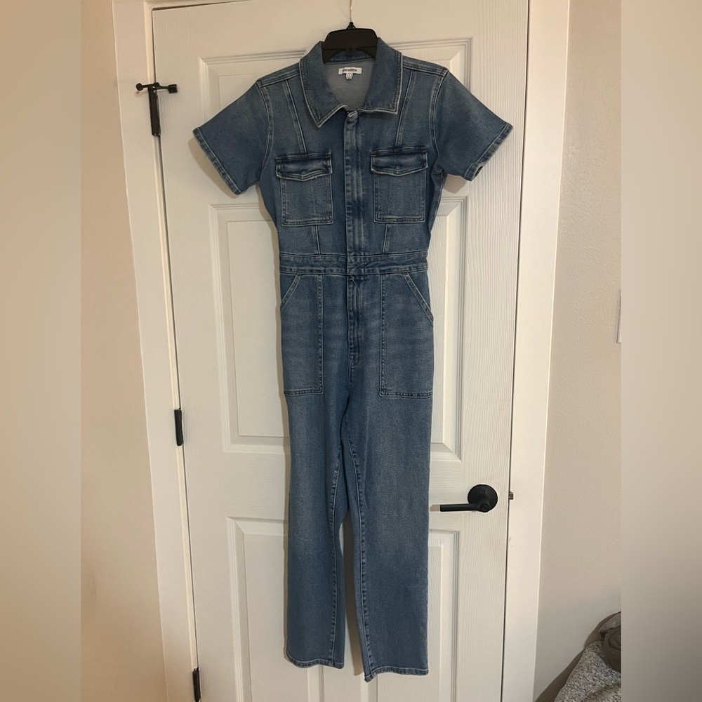 COPY - Good American Jean jumpsuit ***NEVER BEEN WORN***